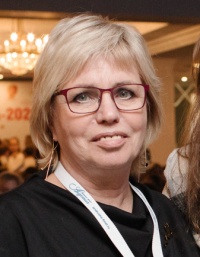 Лариса Борисовна Сазонова