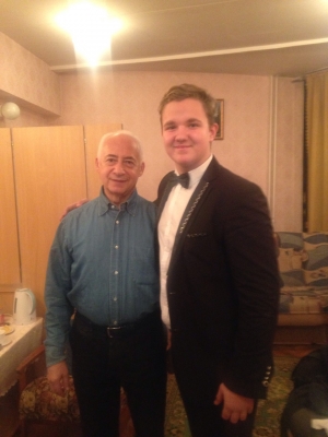 Зрители - на сцену!