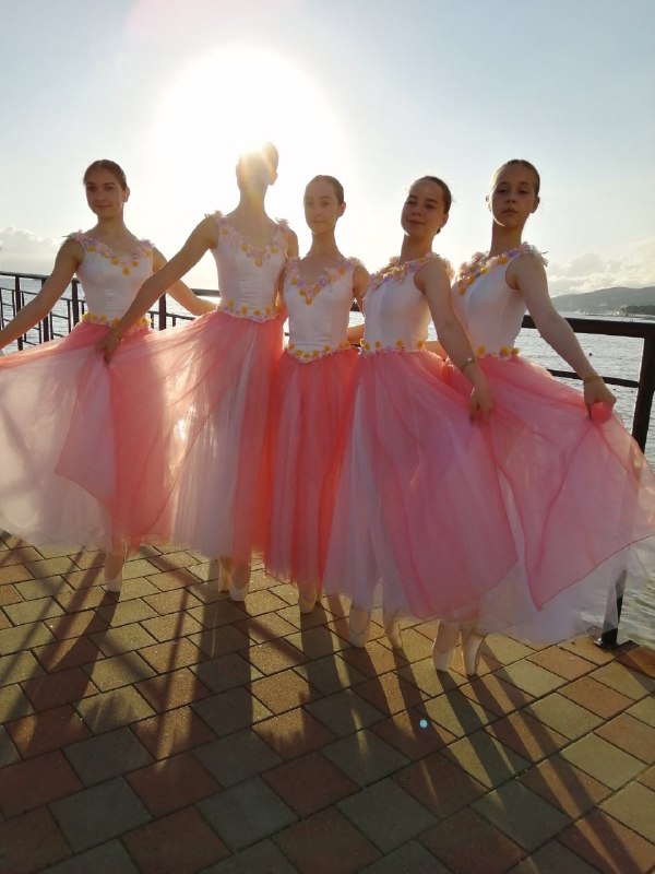 «Урал» примерил хрустальную балетную туфельку