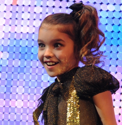 Песенка в подарок для Ани