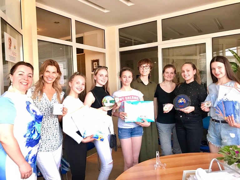 "Встречи на Волге" "Фантазии"