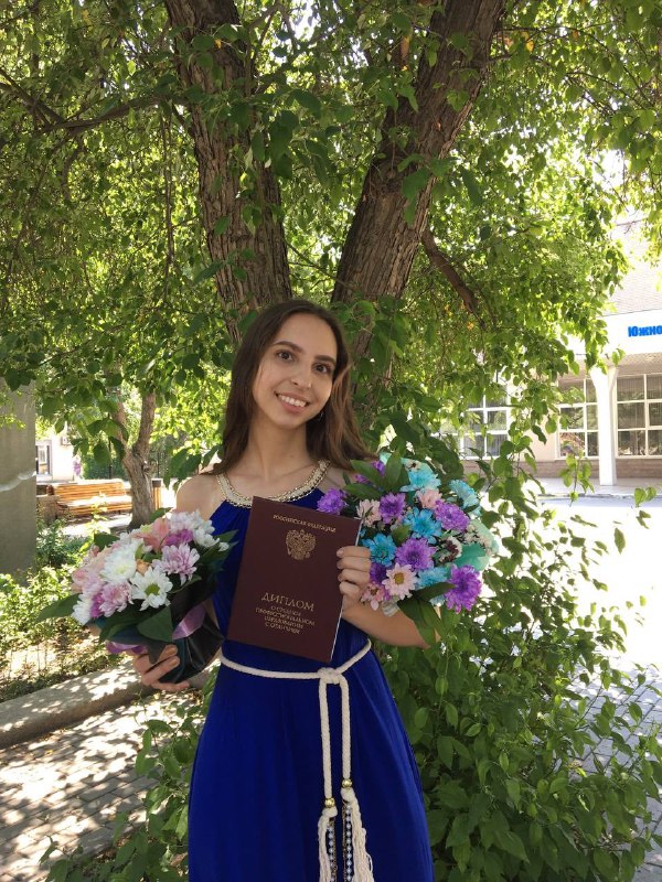 алена гладилина_2021.jpg