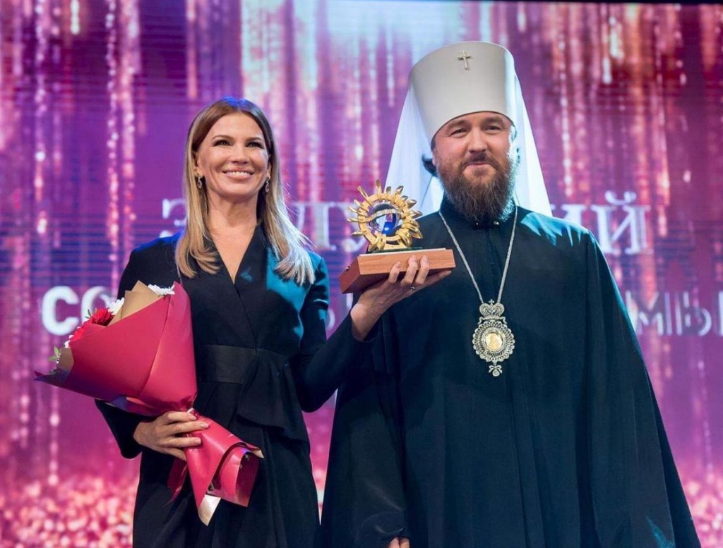 На вручении Премии Признание.jpeg